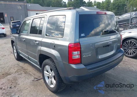 2011 Jeep Patriot Sport из США, поврежденный, VIN 1J4NF1GB9BD278998